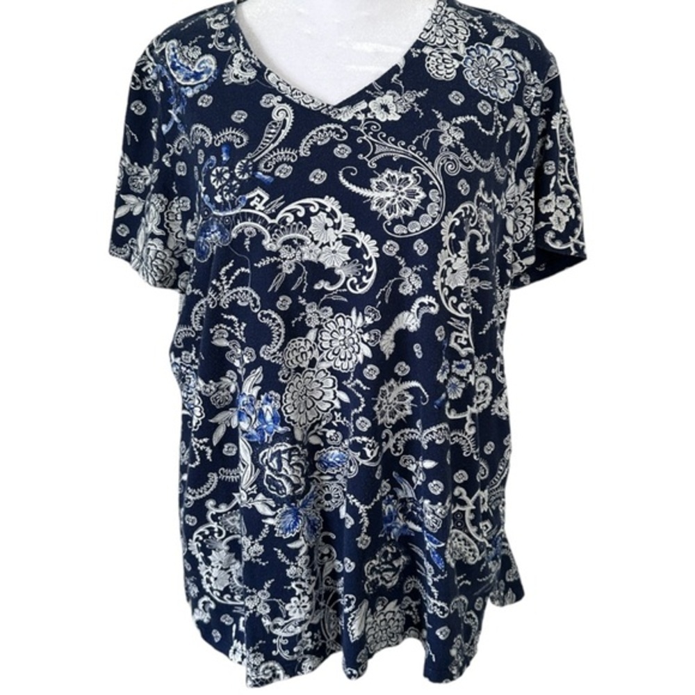 Chicos 2 floral top size 2